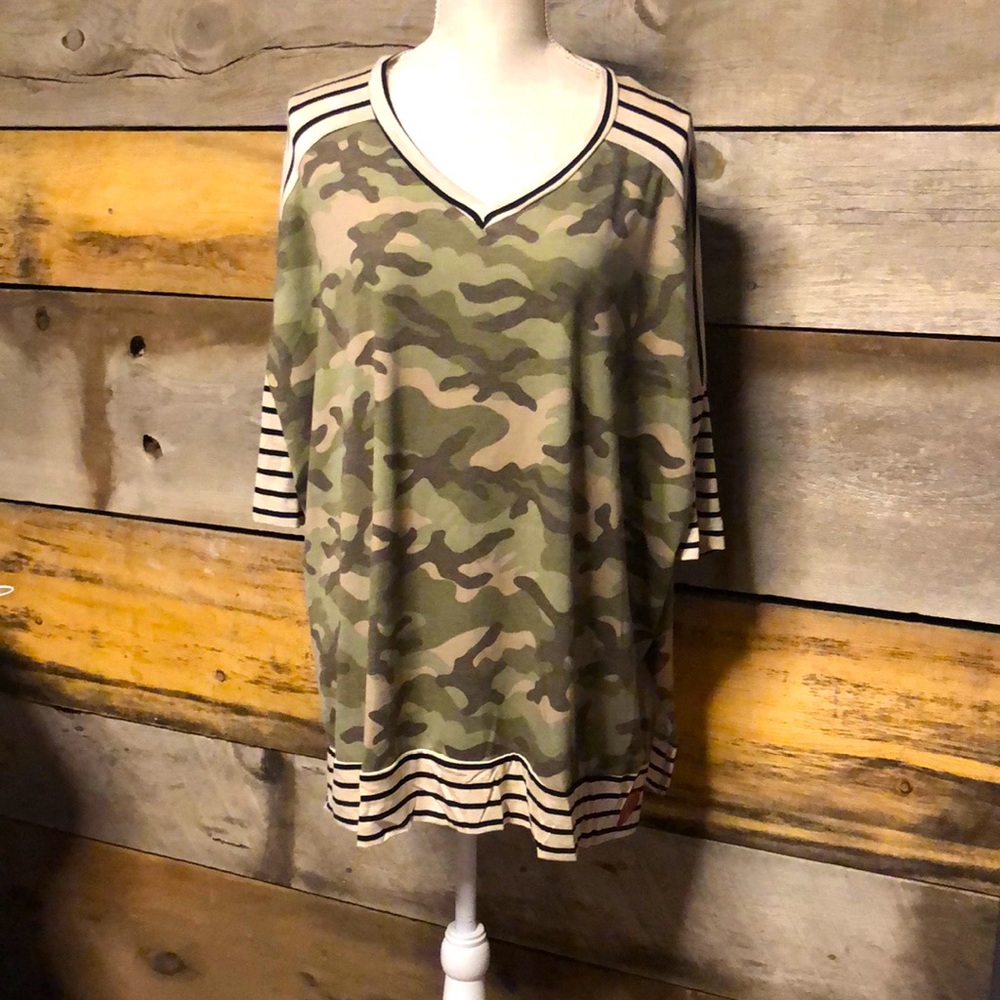 Jade by Jane Camo tunic